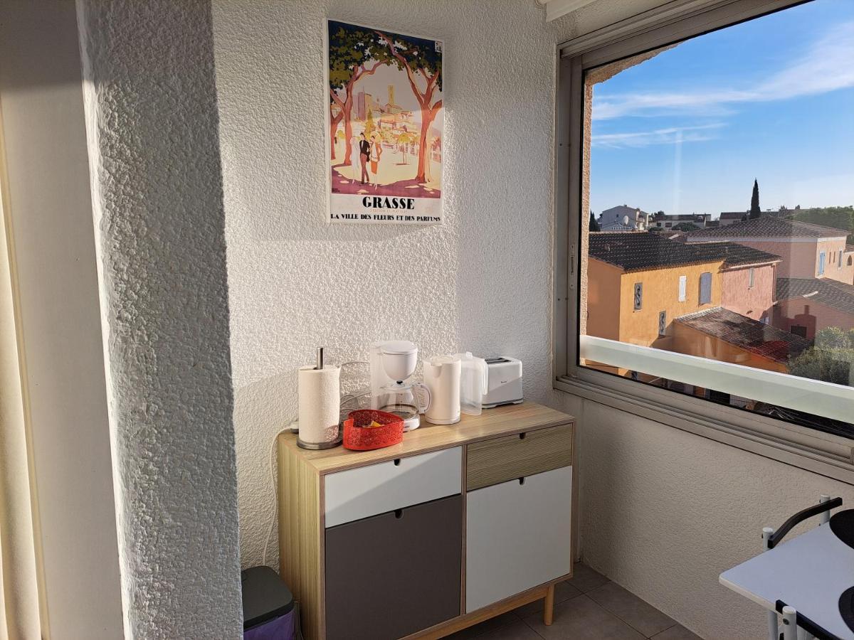 Studio Sanary-Sur-Mer Proche Gare Esterno foto